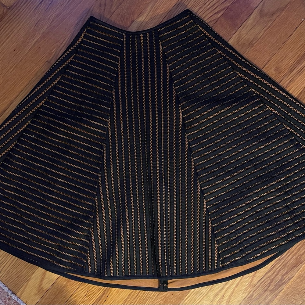 H&M Black and Gold Skirt